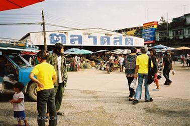 24 Thailand 2002 F1000023 Khao Lak Markteindrücke_478
